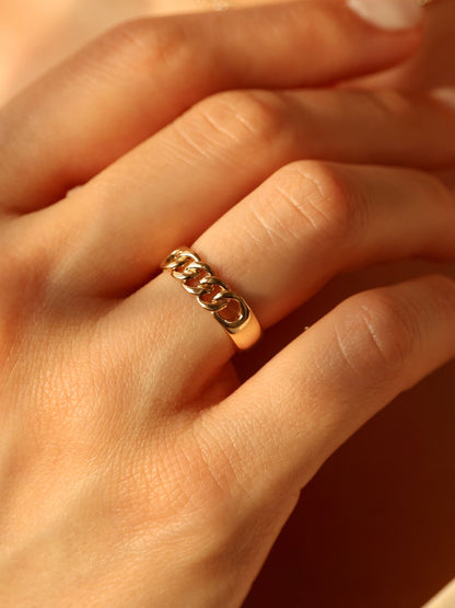 Unique Chained Style Wedding Band