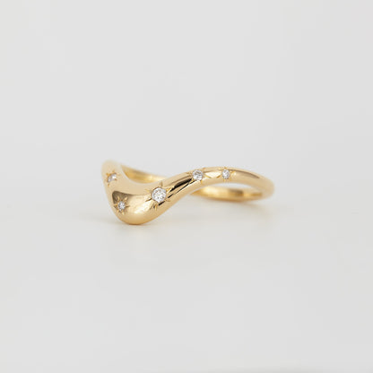 0.13 TCW Round CVD Diamond Curved Flush Set Wedding Band