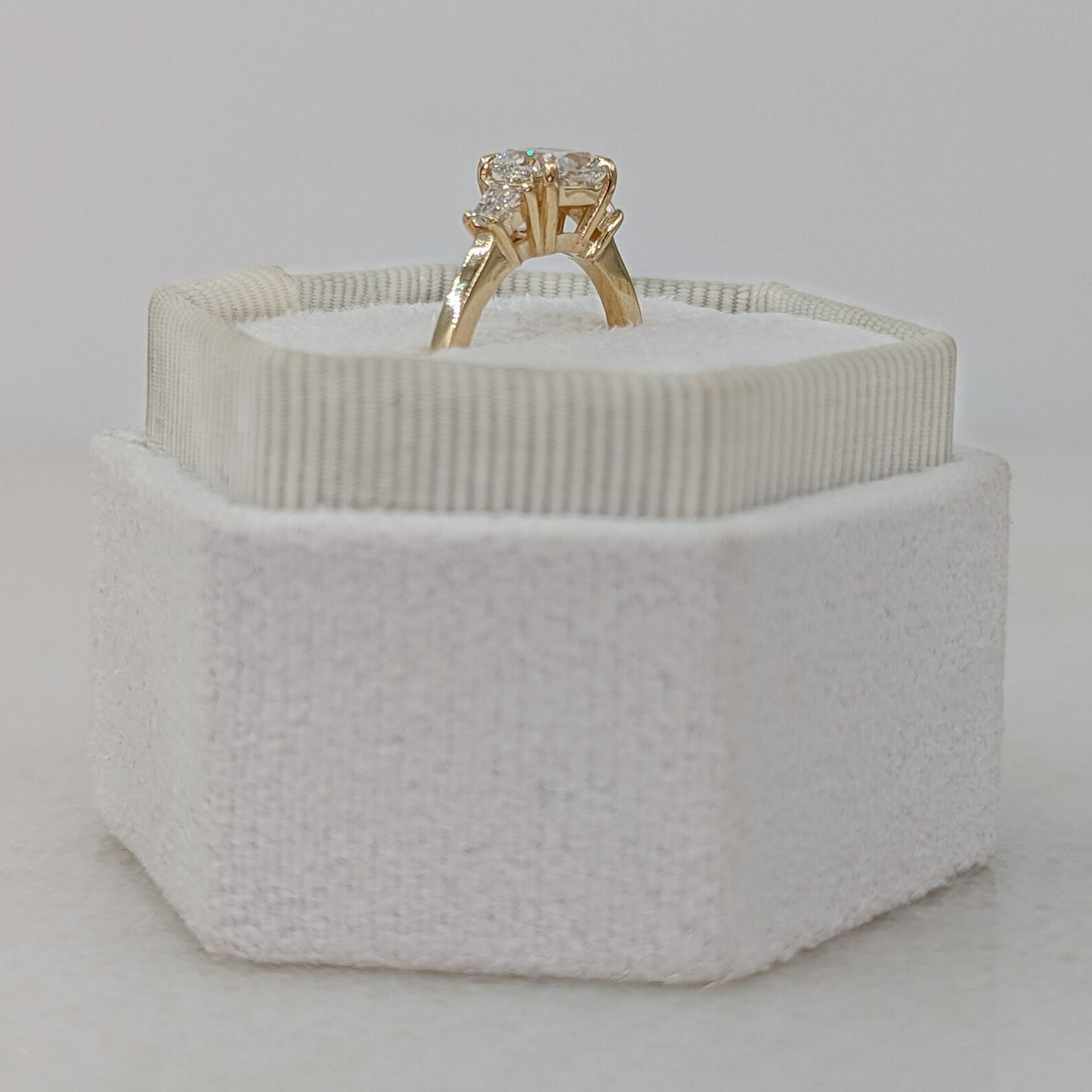 1 CT Elongated Cushion Cut Three Stone Moissanite Engagement Ring