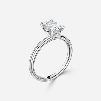 2 CT - 2.2 CT Oval Cut Solitaire Moissanite Engagement Ring