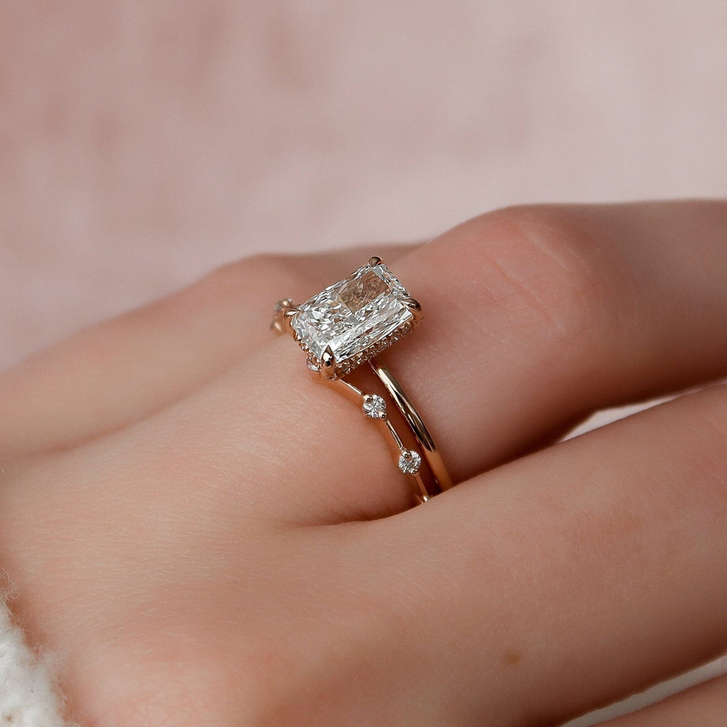 2.5 CT Radiant Cut Hidden Halo Moissanite Solitaire Bridal Set