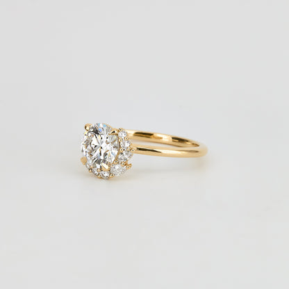 1.24 CT - 3.24 CT Round Brilliant Cut Lab grown Diamond Cluster Engagement Ring