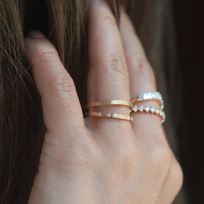 Flat Chevron Patterned Wedding Band