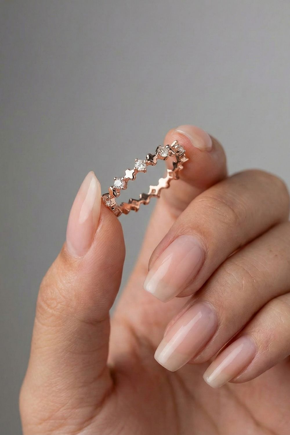 Round Moissanite Cluster Wedding Band