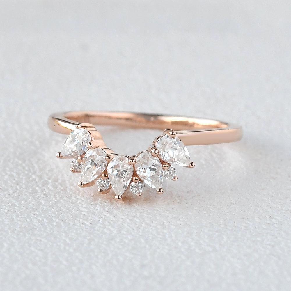 0.3 TCW Pear & Round Moissanite Cluster Curved Wedding Band