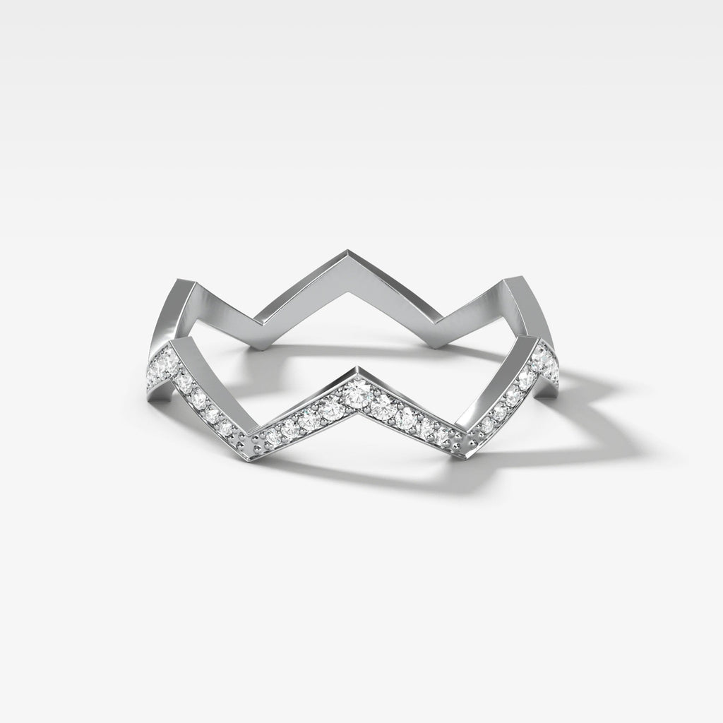 0.13 TCW Round CVD Diamond Zig-Zag Pave Wedding Band