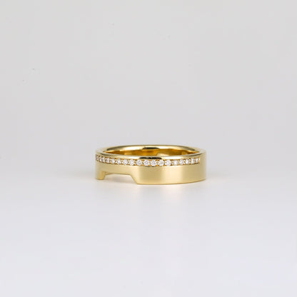 0.09 TCW Round CVD Diamond Contour Wedding Band