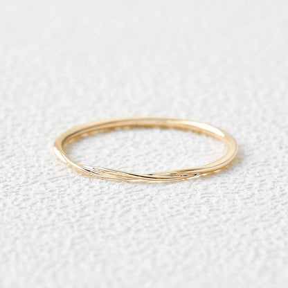 Plain Twisted Wedding Band