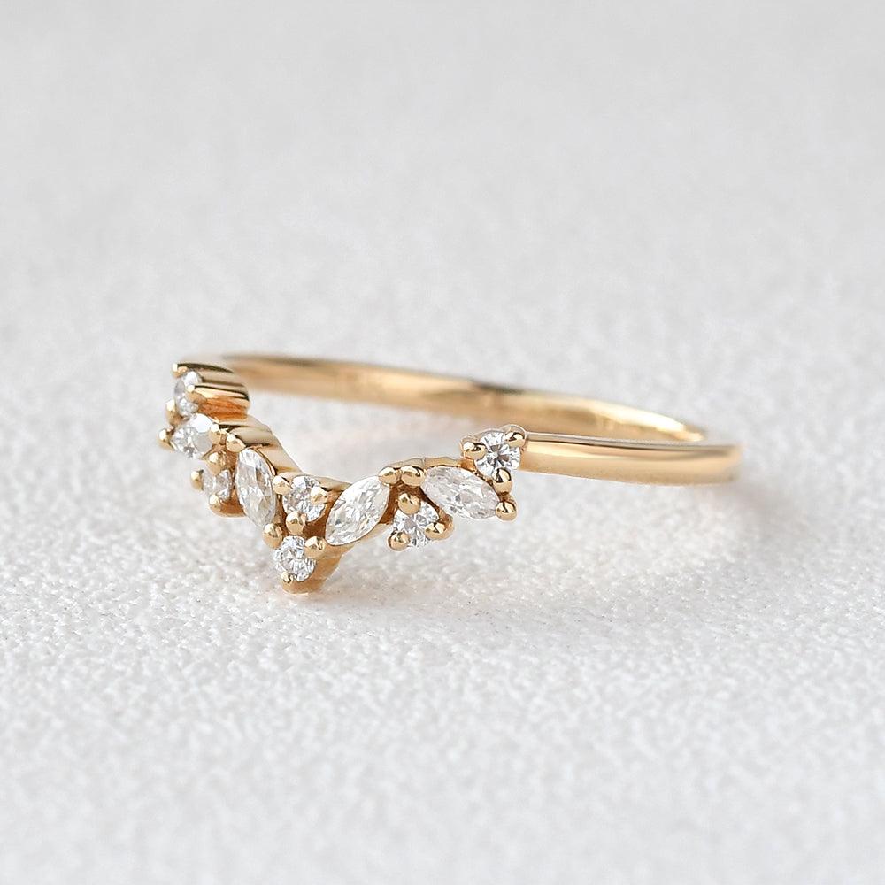 0.12 TCW Marquise & Round Moissanite V-Shape Cluster Wedding Band