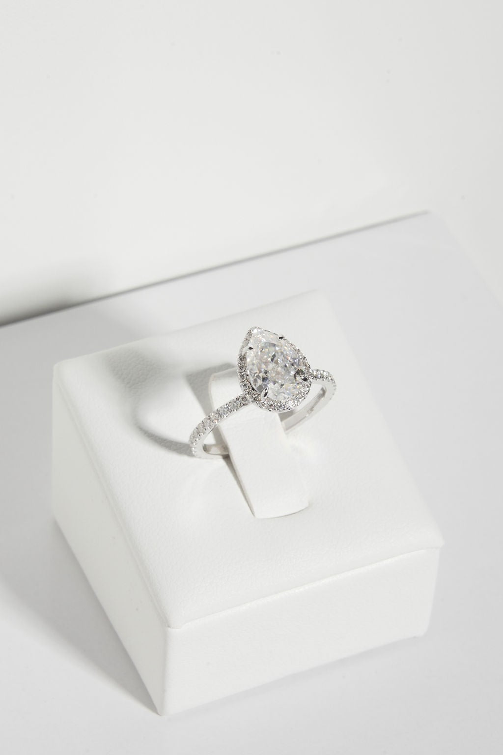 1 CT - 2 CT Pear Cut Halo & Pave Moissanite Engagement Ring