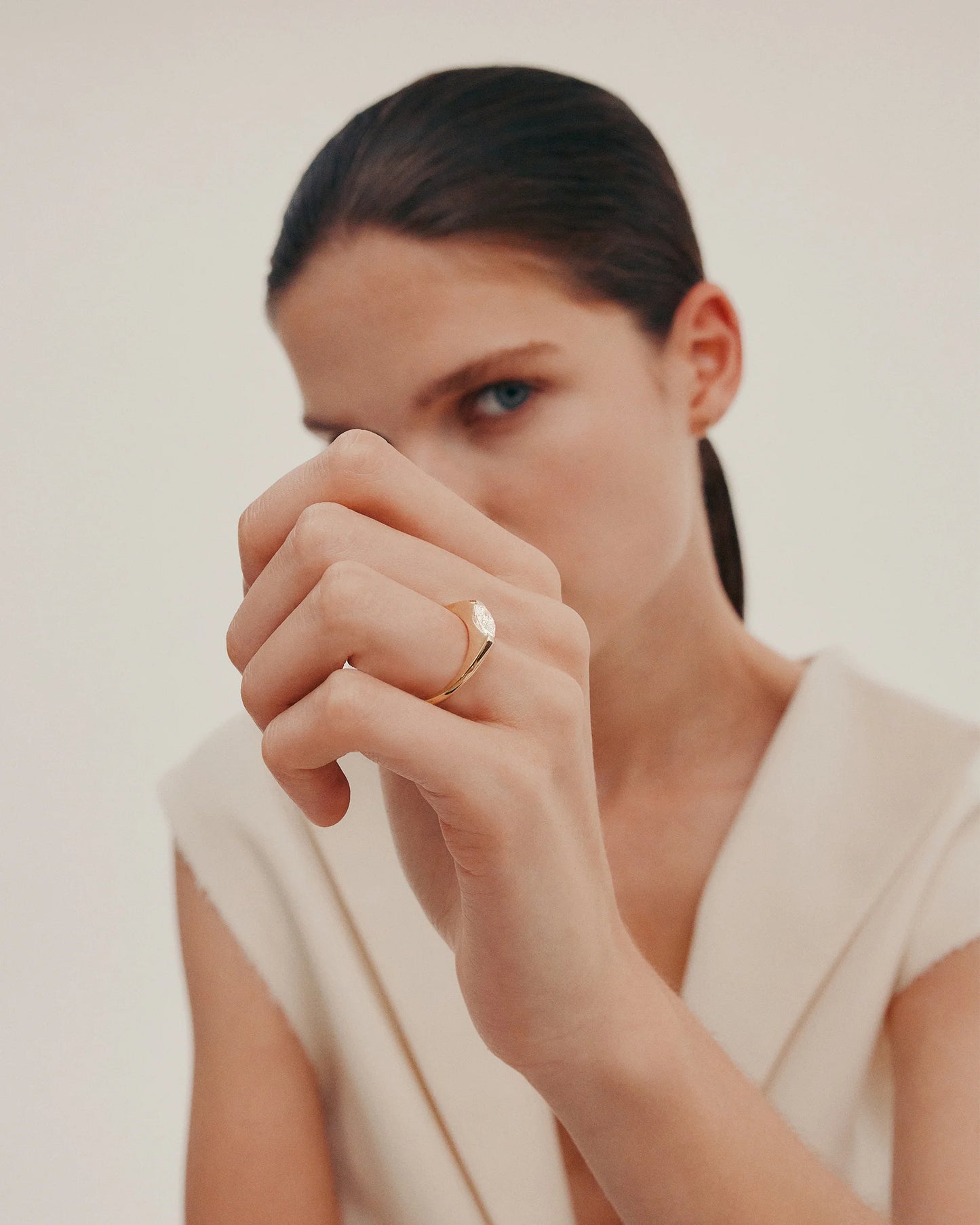 1 CT - 2 CT Pear Cut Lab grown Diamond Tension Setting Solitaire Engagement Ring