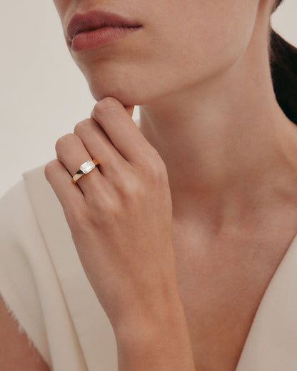 1 CT - 2 CT Emerald Cut Lab grown Diamond Tension Setting Solitaire Engagement Ring