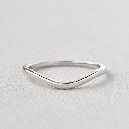 Plain Wave Style Wedding Band