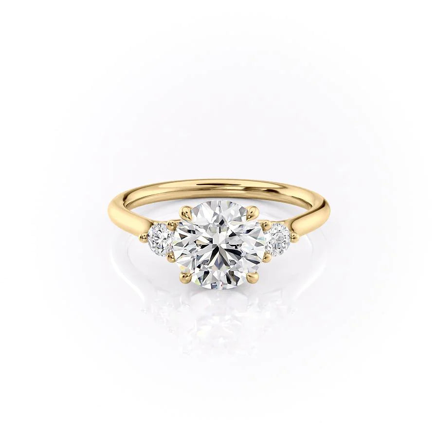 2.5 CT - 3 CT Round Cut Three Stone Moissanite Engagement Ring