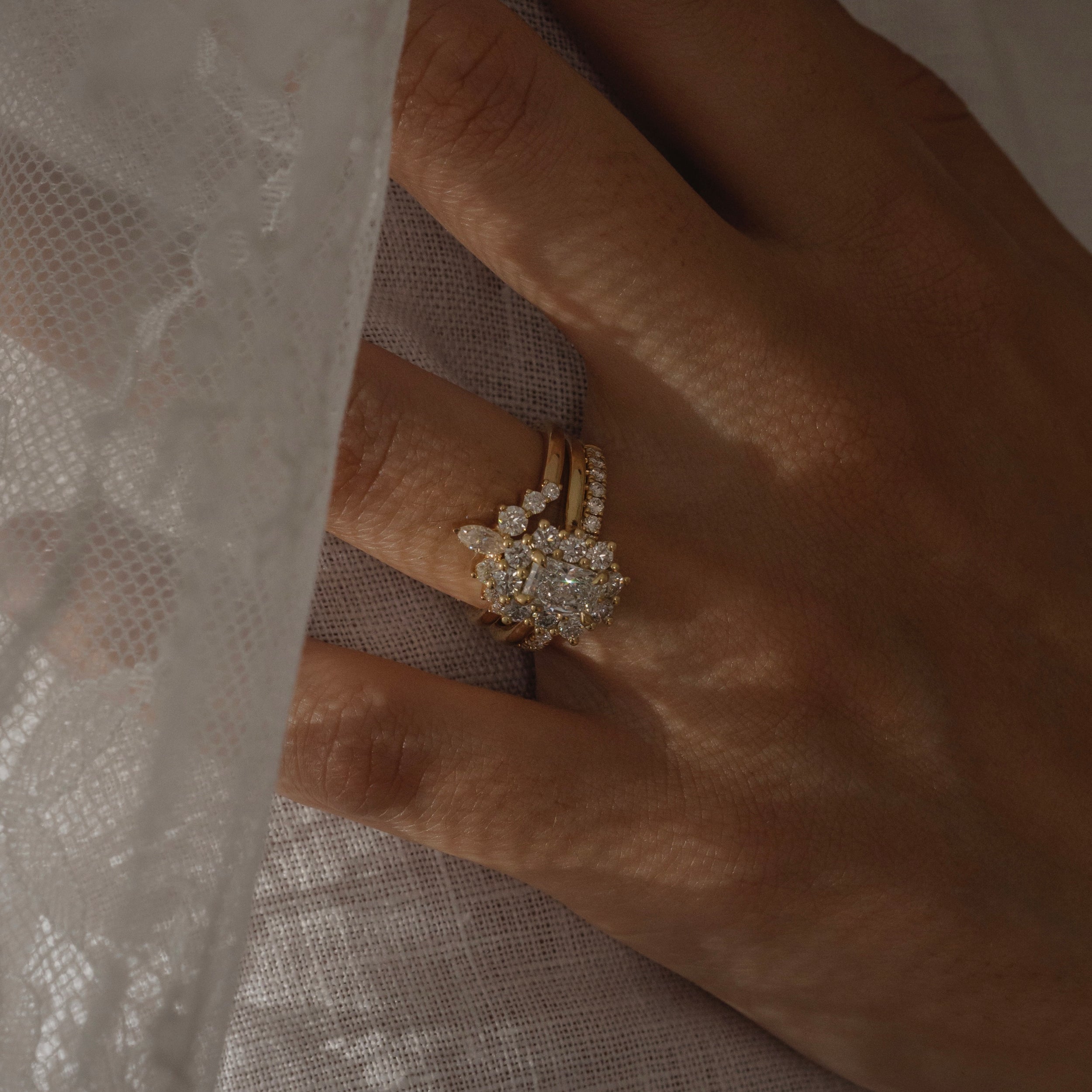 1 CT - 2 CT Radiant Cut Halo Moissanite Engagement Ring