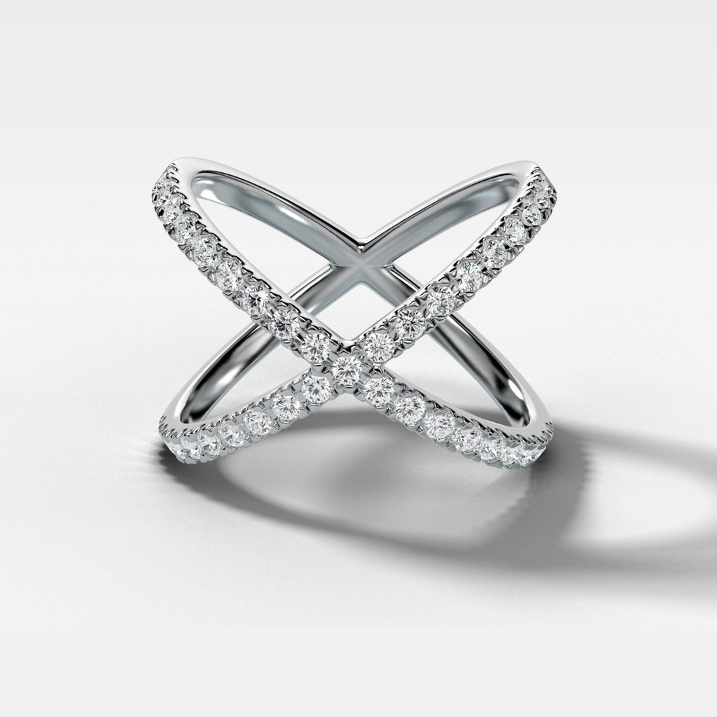 0.45 TCW Round CVD Diamond Pave X Shape Wedding Band