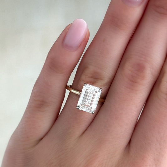 1 CT - 3 CT  Emerald Cut Lab grown Diamond Solitaire Engagement Ring