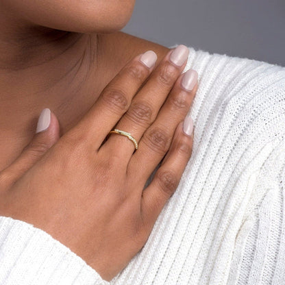 0.09 TCW Round Moissanite Twisted Wedding Band