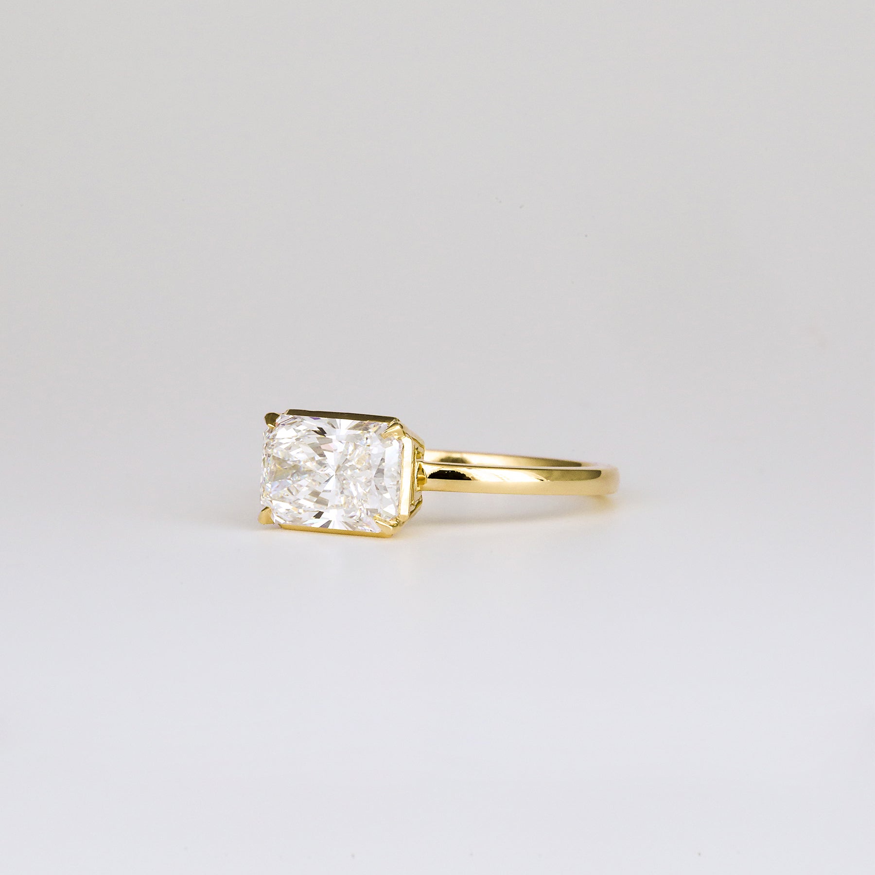 2.01 CT - 3.01 CT Radiant Cut Lab grown Diamond Solitaire Engagement Ring