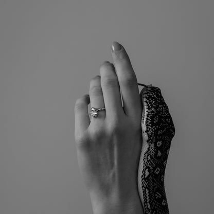 1.5 CT - 2.5 CT Oval Cut Floating Solitaire Moissanite Engagement Ring