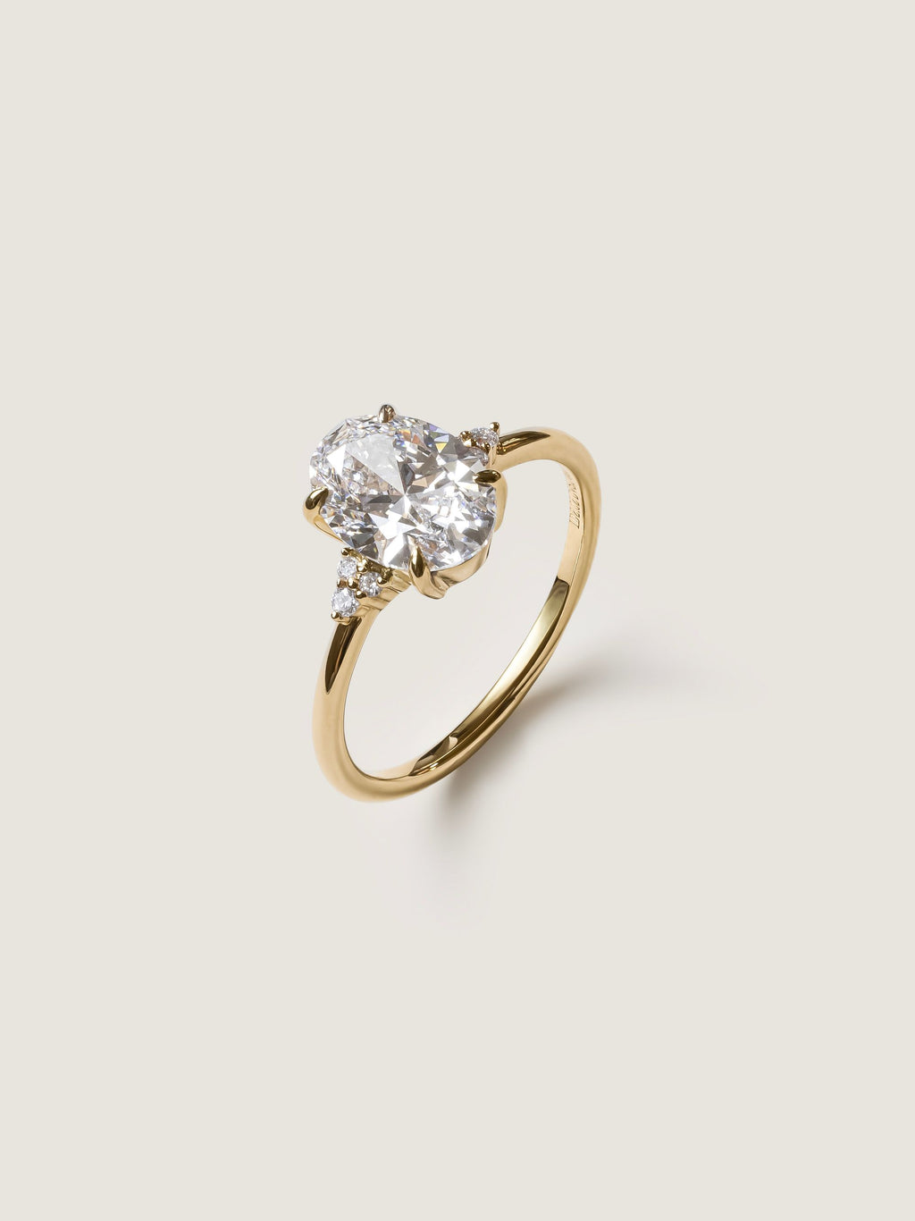 2 CT - 4 CT Oval Cut Lab grown Diamond Cluster Engagement Ring