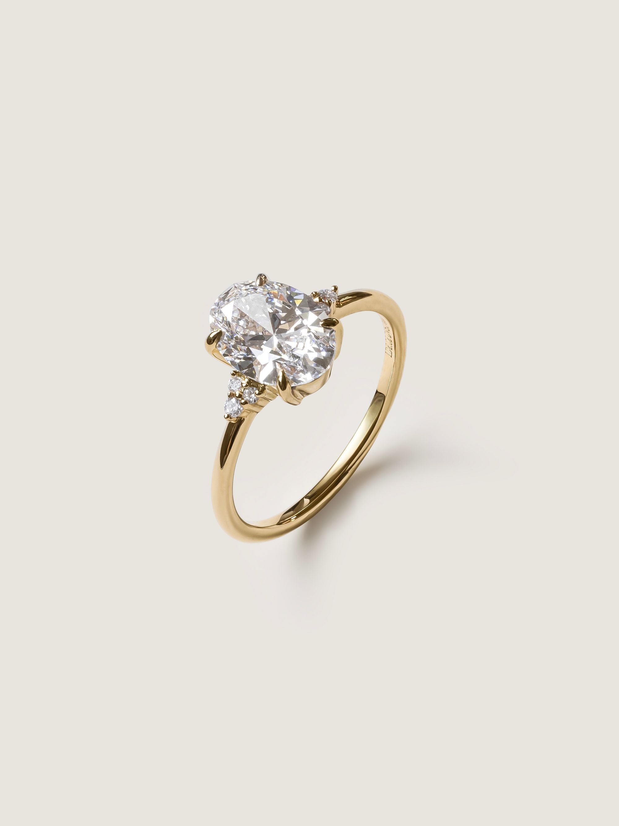 2 CT - 4 CT Oval Cut Lab grown Diamond Cluster Engagement Ring