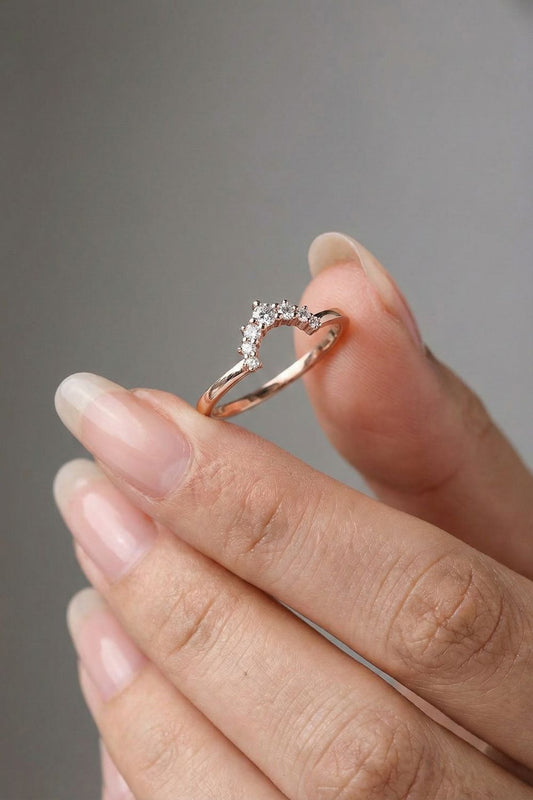 Round Moissanite Cluster Curved Wedding Band