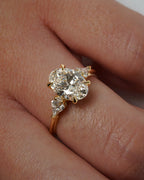 2.02 CT - 3.02 CT Oval Cut Lab grown Diamond Three Stone Engagement Ring