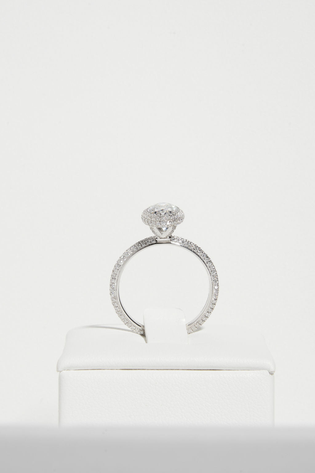 1.5 CT - 2.5 CT Oval Cut Halo & Pave Moissanite Engagement Ring