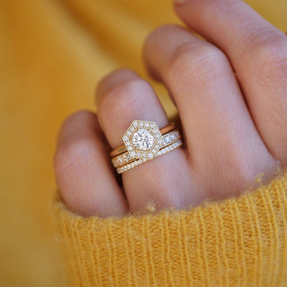 0.73 CT Round Cut Moissanite Hexagon Shape Halo Mosaic Engagement Ring