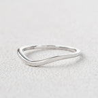 Plain Wave Style Wedding Band