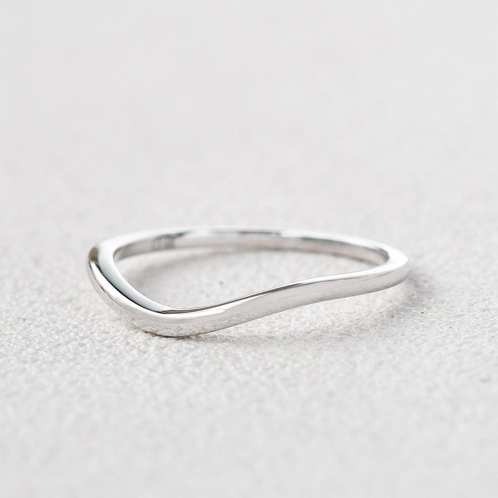 Plain Wave Style Wedding Band