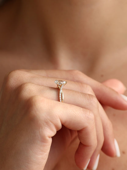 1 CT - 2 CT Pear Cut Lab grown Diamond Twisted Pave Setting Engagement Ring