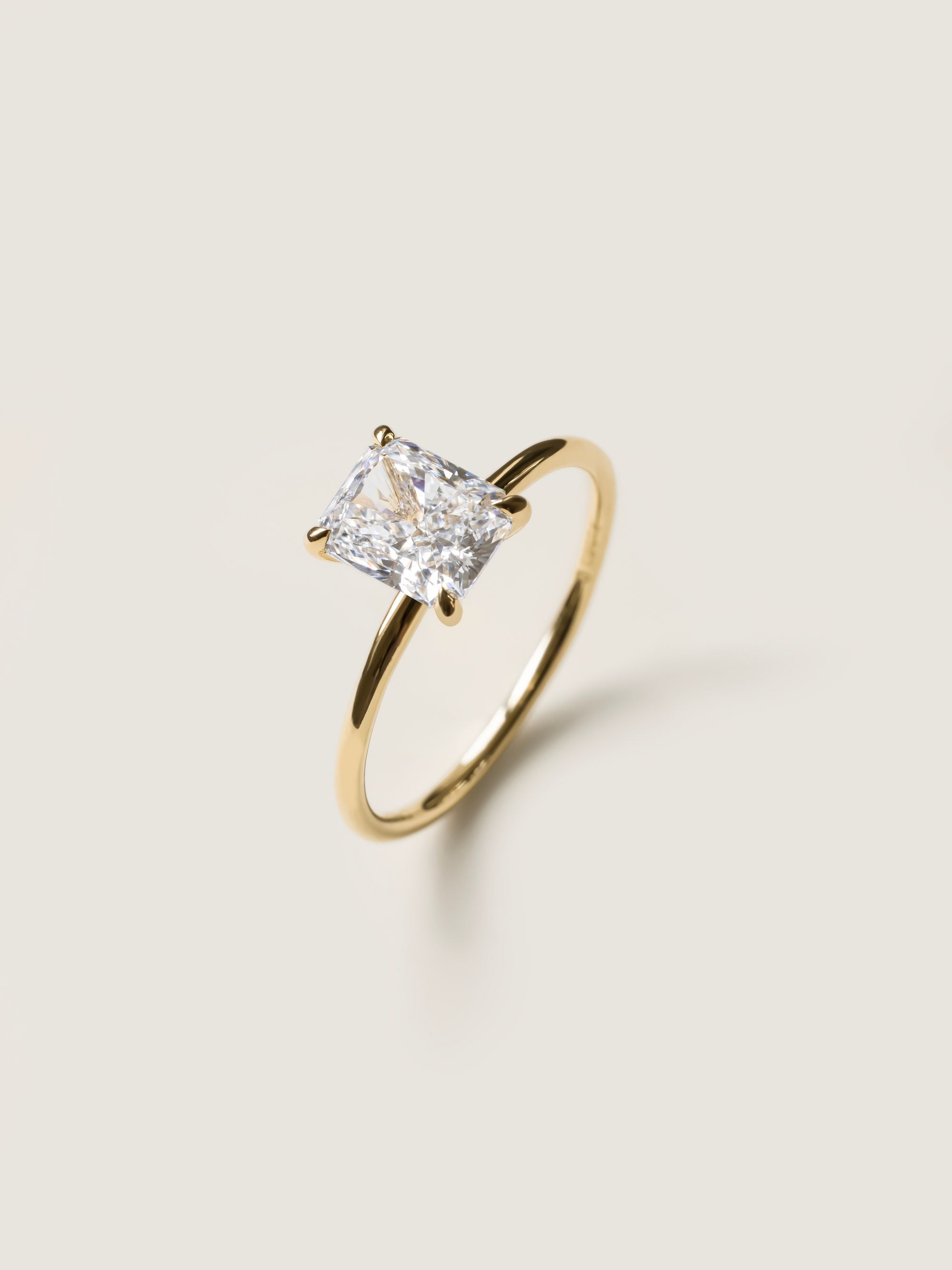 1.5 CT - 3.5 CT Radiant Cut Lab grown Diamond Solitaire Engagement Ring