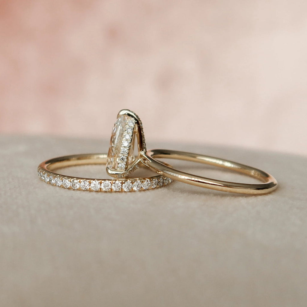 1.5 CT Pear Cut Hidden Halo Moissanite Solitaire Bridal Set