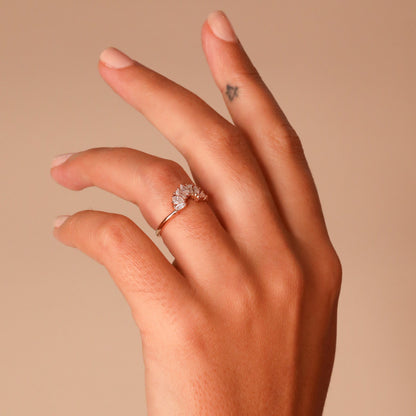 0.6 TCW Multi Shape CVD Diamond Fan Curved Wedding Band