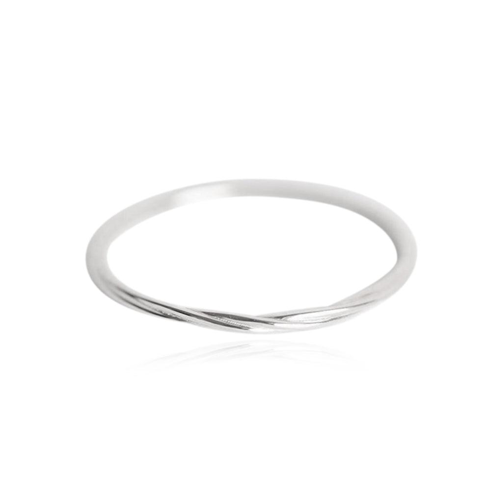 Plain Twisted Wedding Band