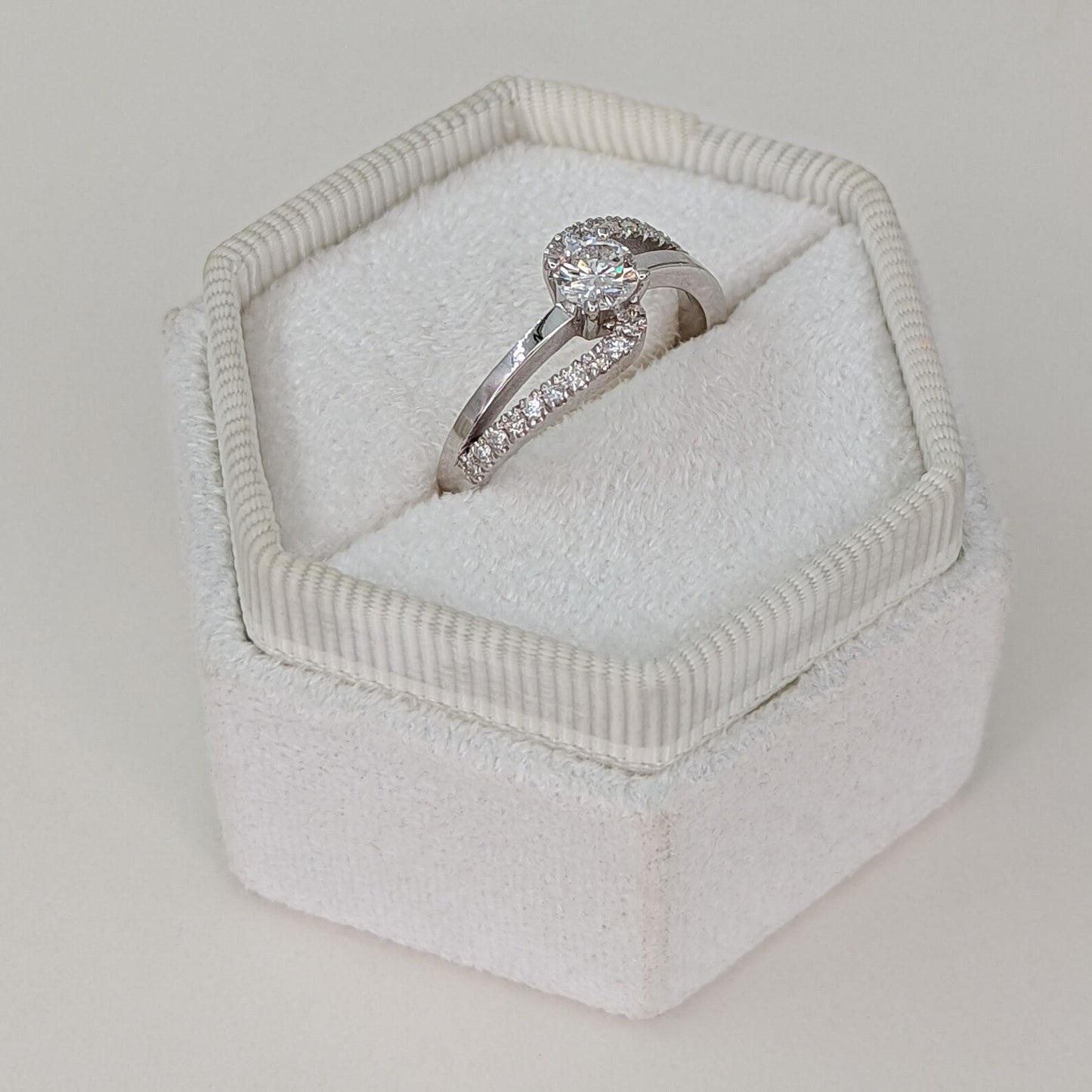 0.6 CT Round Cut Pave Unique Style Moissanite Engagement Ring