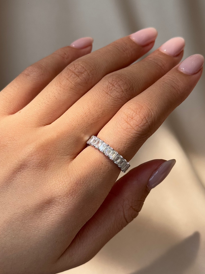 1.71 TCW Emerald CVD Diamond Half Eternity with Shared Prong Wedding Band