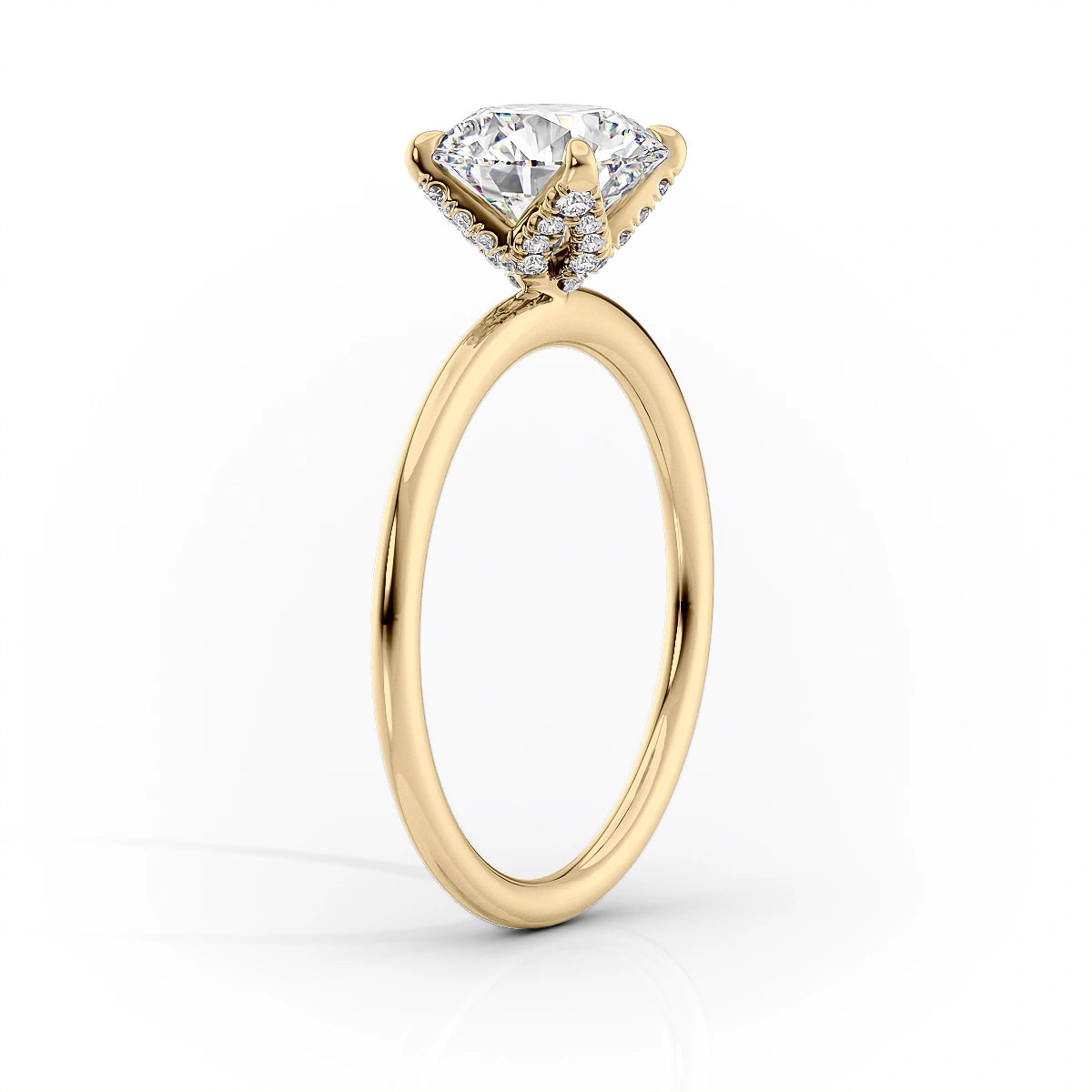 2.5 CT - 3.5 CT Oval Cut Petal Prong Pave Moissanite Engagement Ring