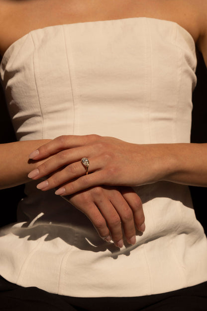 1 CT - 2 CT Pear Cut Curved Solitaire Moissanite Engagement Ring