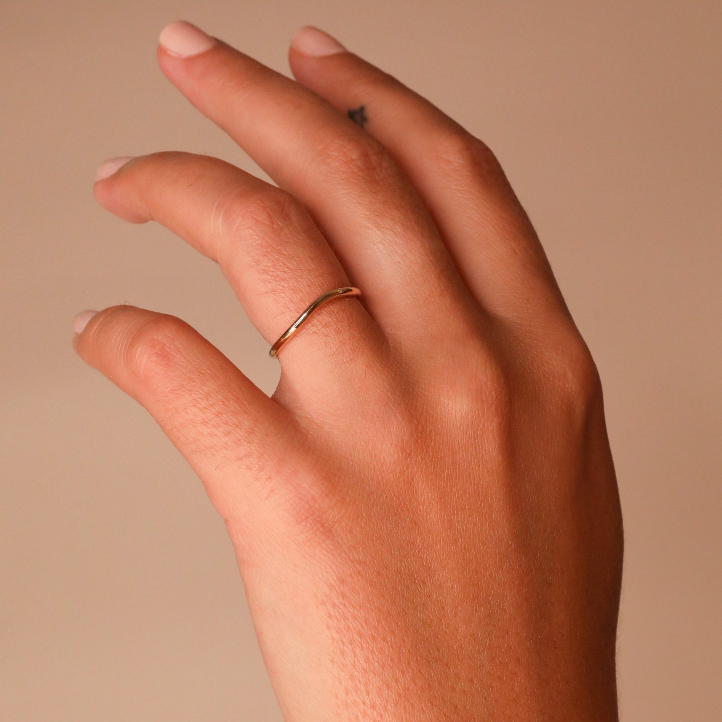 Plain Curved Wedding Band