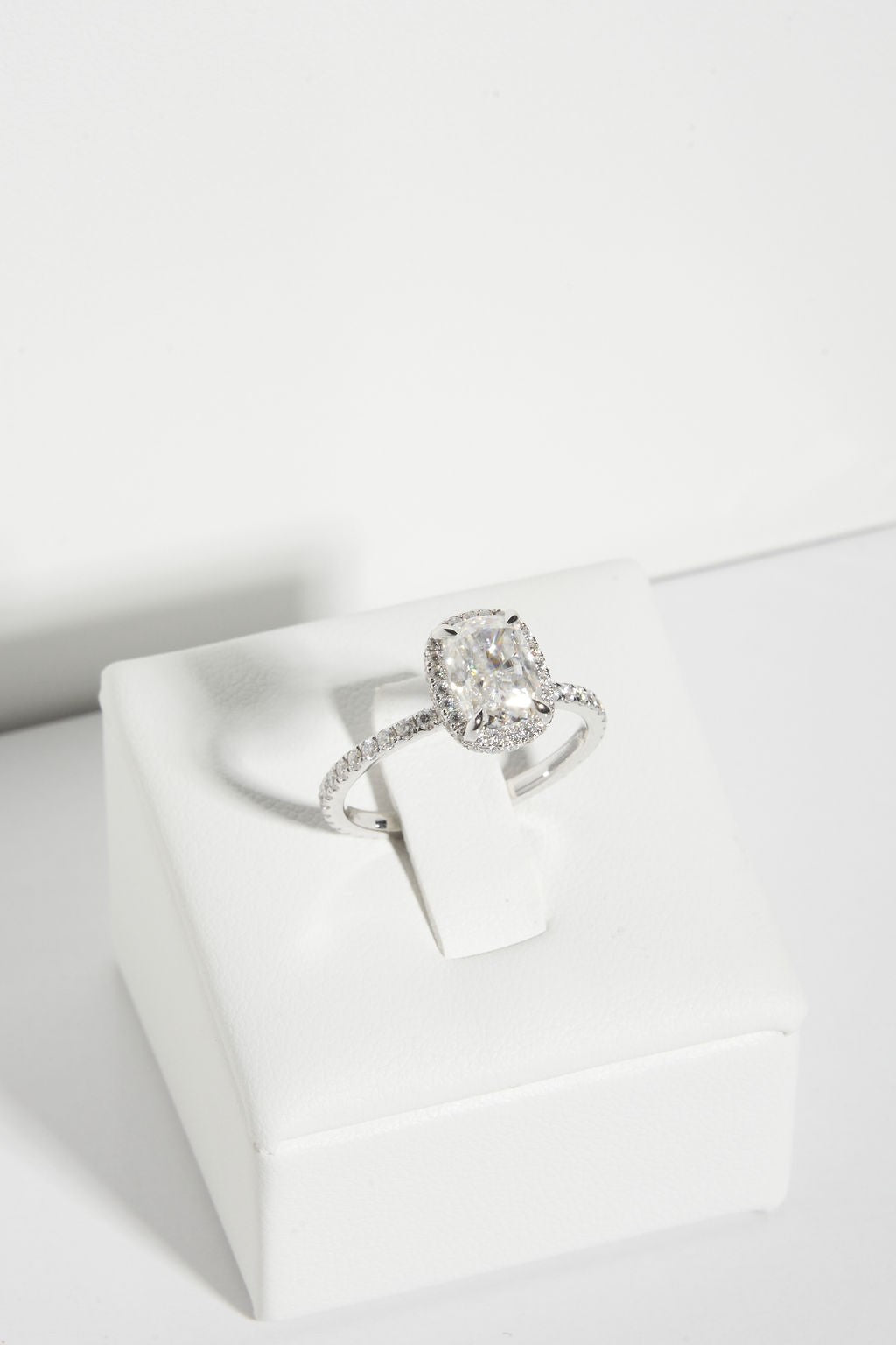 1 CT - 2 CT Elongated Cushion Cut Halo & Pave Moissanite Engagement Ring