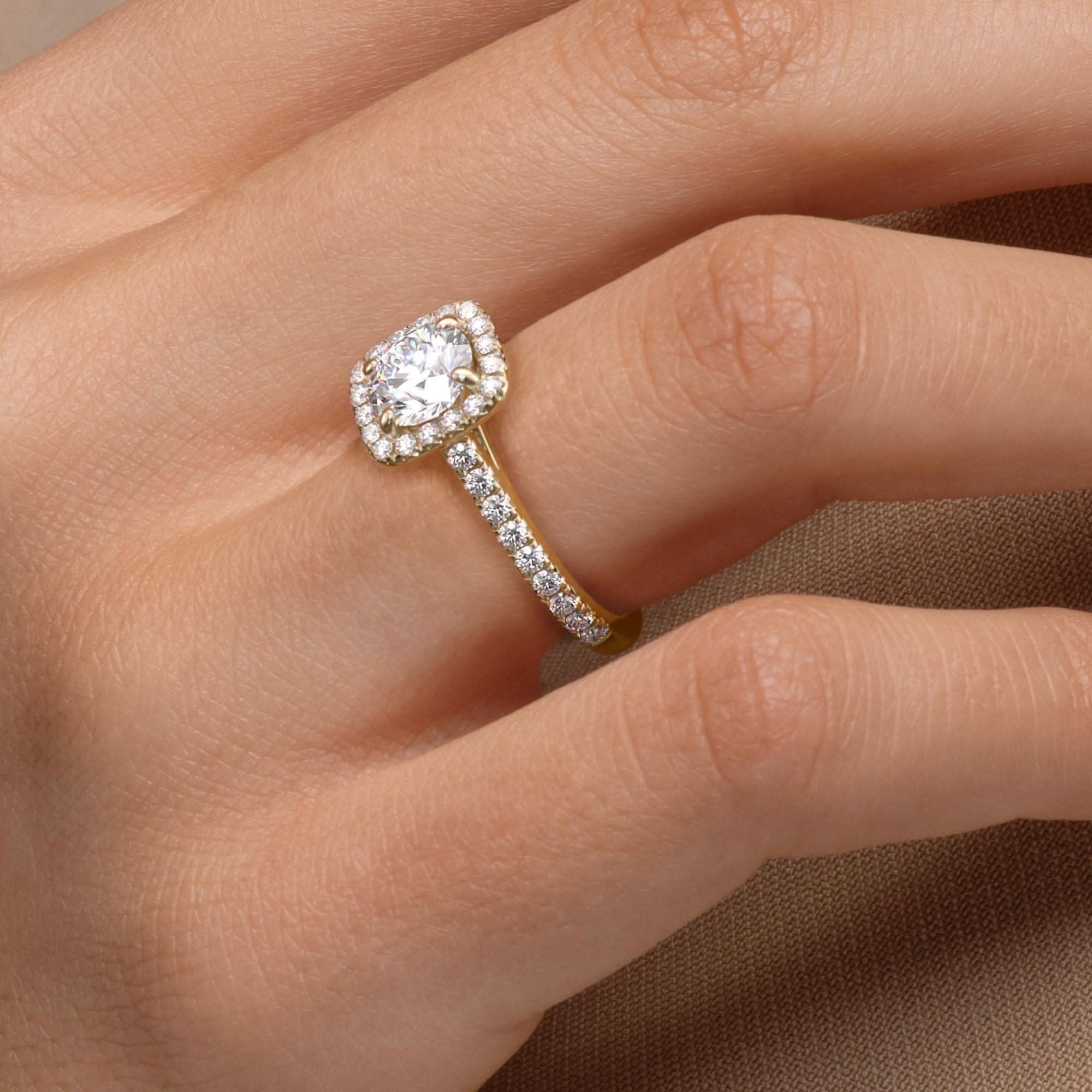 1 CT - 2 CT Round Cut Halo Pave Moissanite Engagement Ring