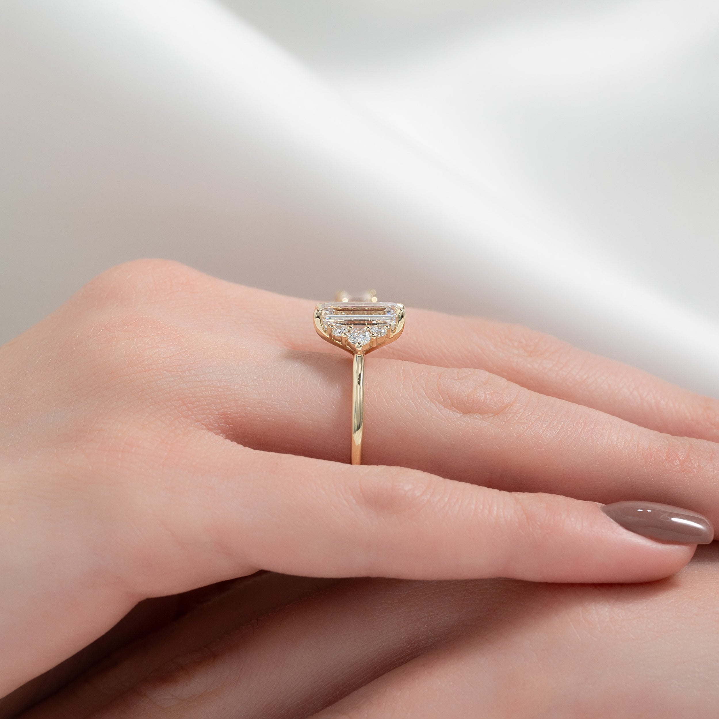 2.5 CT - 3.5 CT Emerald Cut Cluster Moissanite Engagement Ring