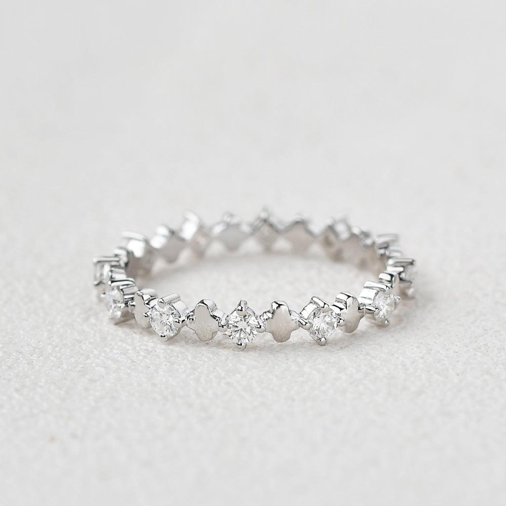 0.45 TCW Round Moissanite Cluster Wedding Band