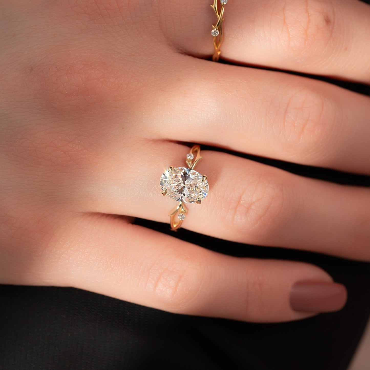 1 CT - 2 CT Oval Cut Twig Style Moissanite Engagement Ring