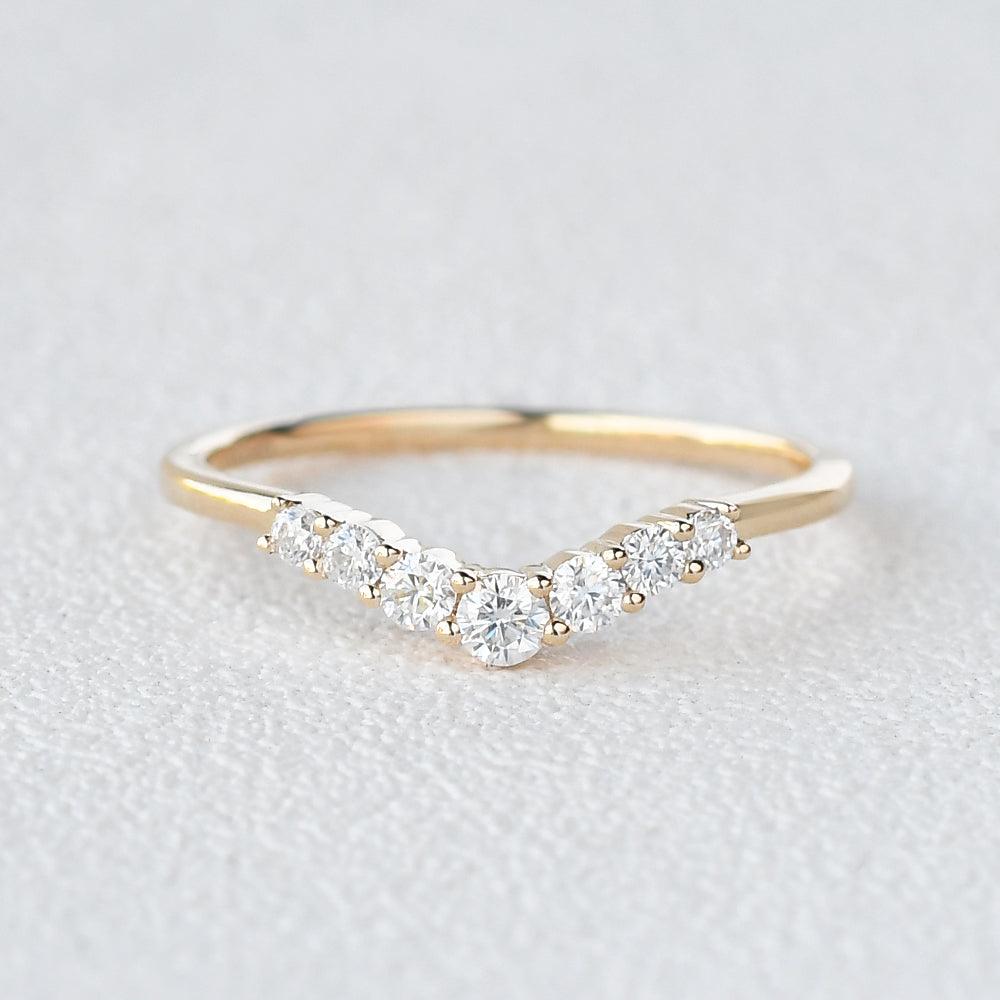 0.2 TCW Round Moissanite Curved Pave Wedding Band
