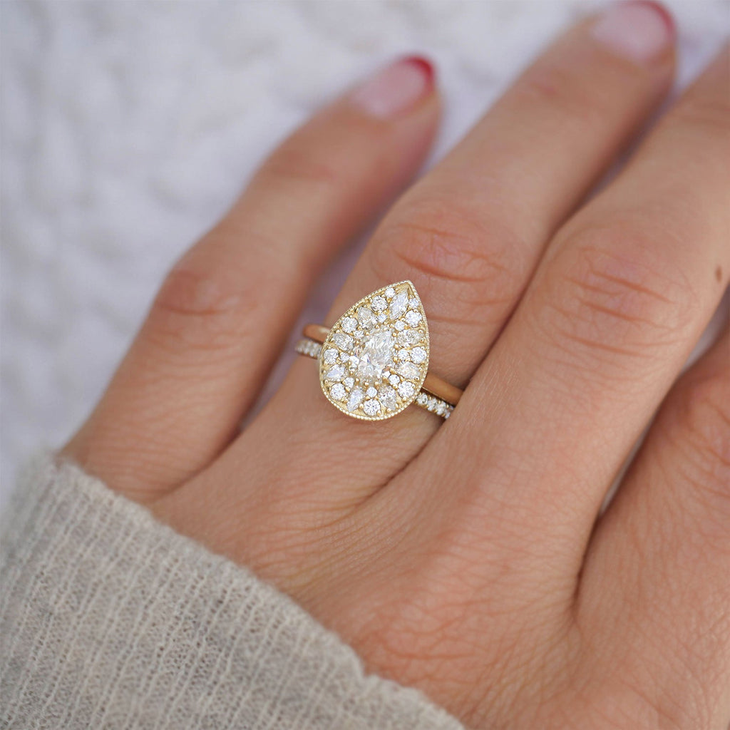 0.57 CT Pear Cut Moissanite Pear Shape Mosaic Engagement Ring