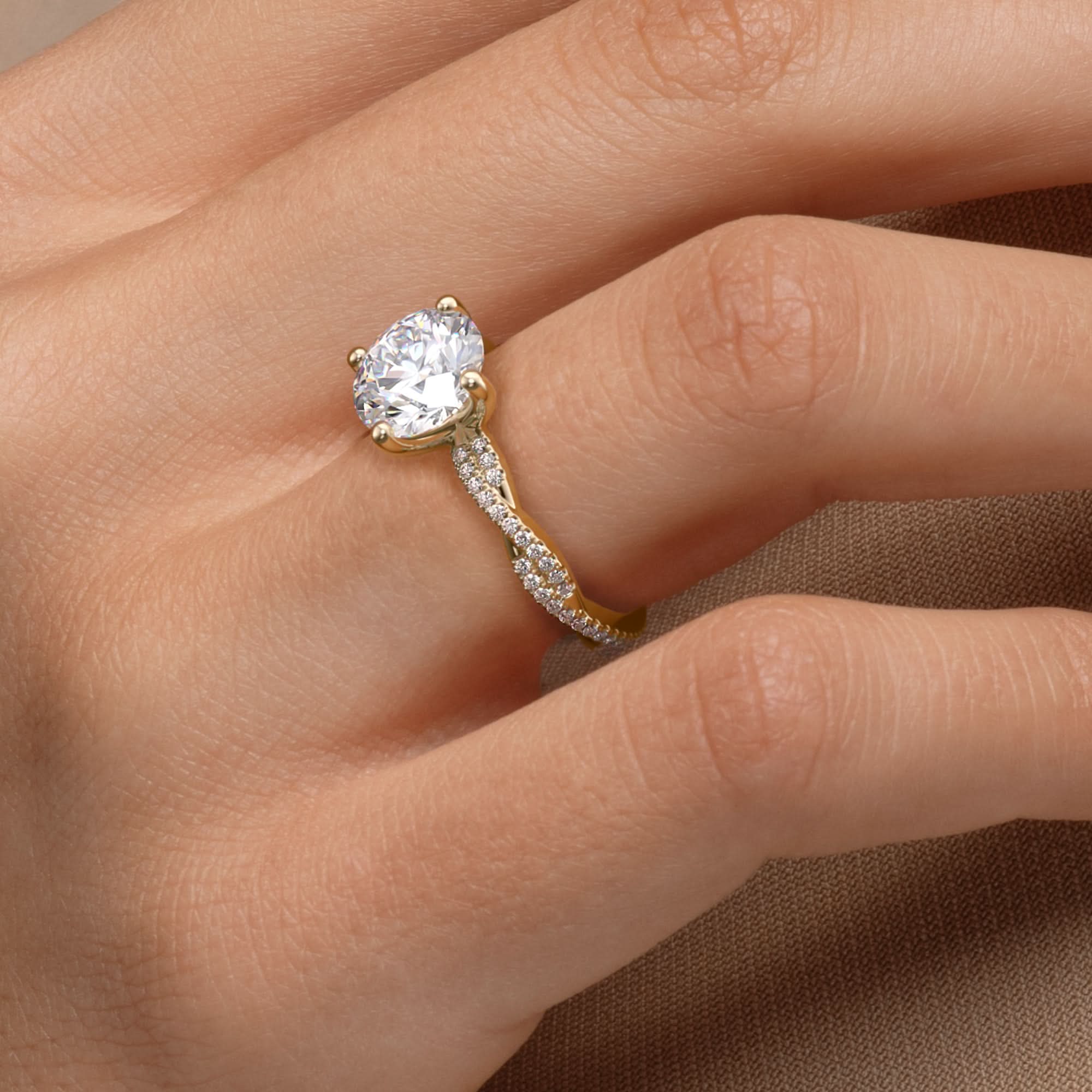2 CT Round Cut Twisted Pave Moissanite Engagement Ring